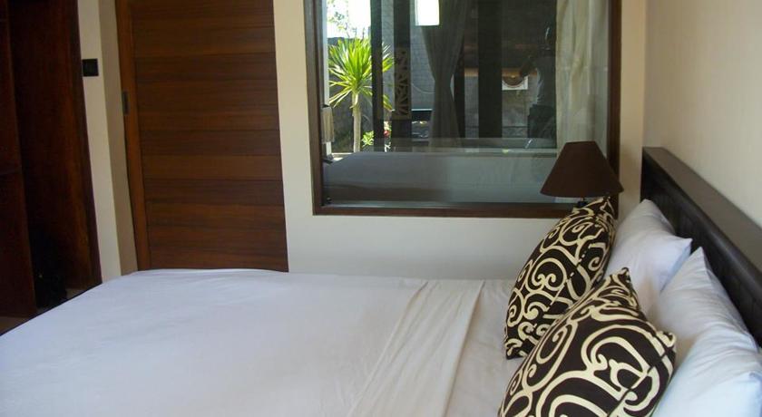 Putra'Lebah Amed Guest House Habitación foto