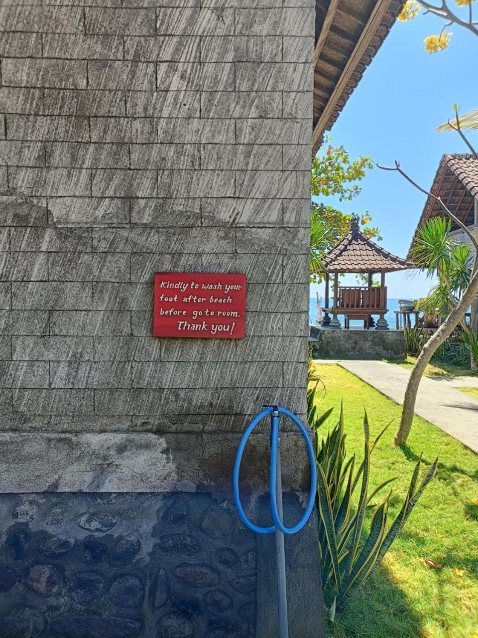 Putra'Lebah Amed Guest House Exterior foto